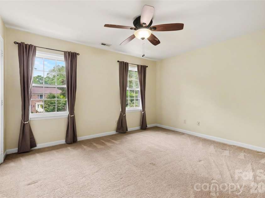 7615 Quail Hill Road, Charlotte, NC 28210.  MLS# CAR4401701, YatesRealty ID 56696. Bedroom # 2