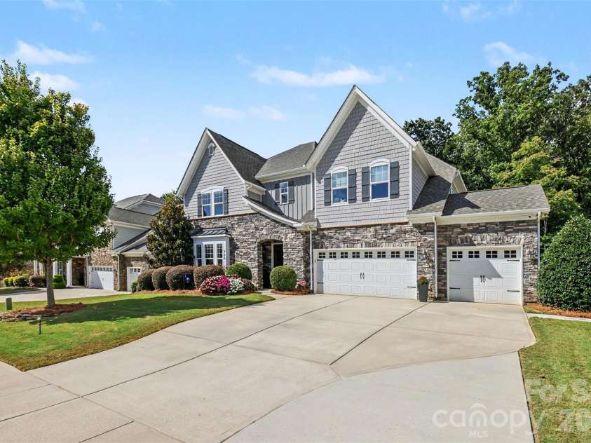 726 Kathy Dianne Drive, Fort Mill, SC 29707.  MLS# CAR4430162, YatesRealty ID 56699. 