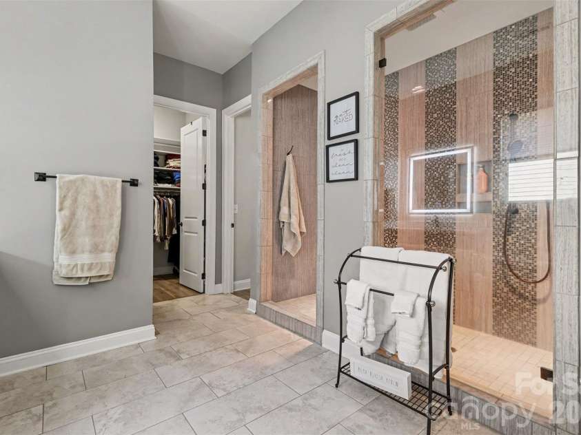 726 Kathy Dianne Drive, Fort Mill, SC 29707.  MLS# CAR4430162, YatesRealty ID 56699. 
