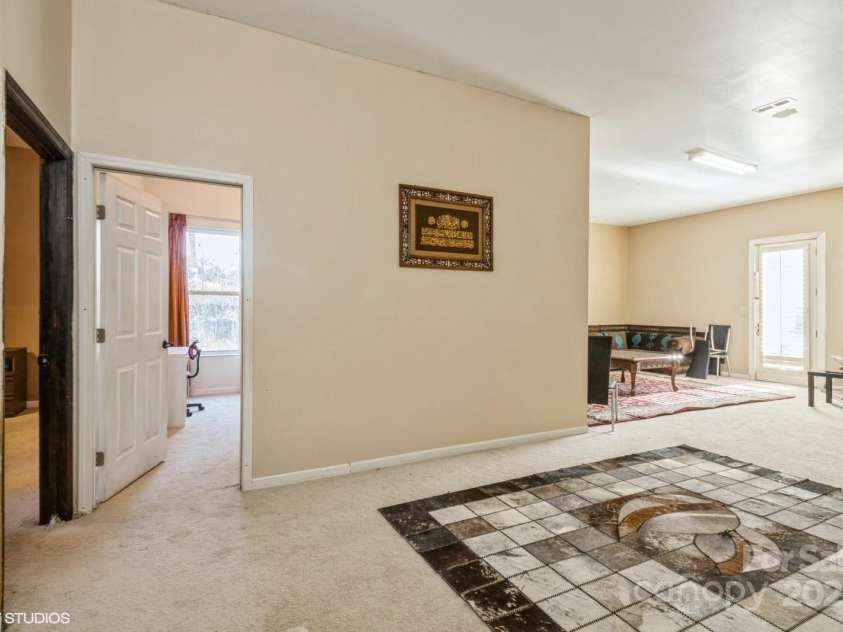1808 Wilton Gate Drive, Charlotte, NC 28262.  MLS# CAR4203394, YatesRealty ID 5670. Bonus/Extension Space