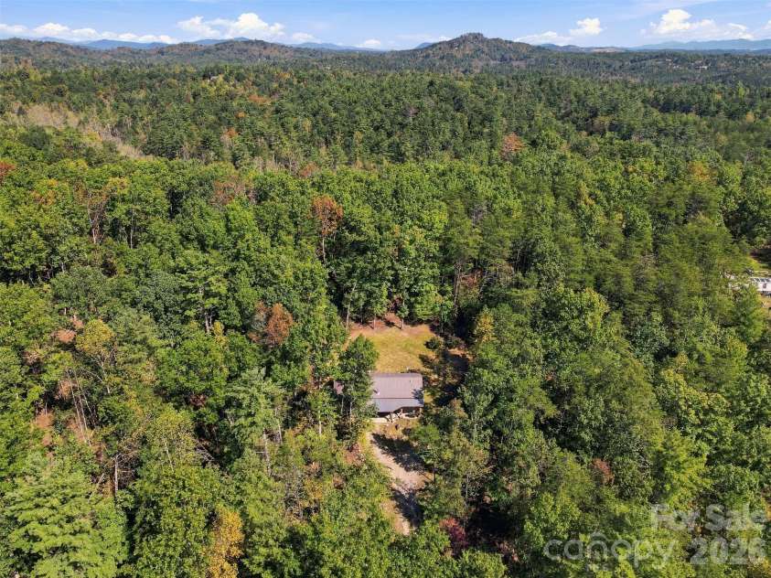 1924 Windy Hill Place, Lenoir, NC 28645.  MLS# CAR4430094, YatesRealty ID 56702. 