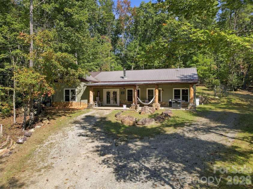 1924 Windy Hill Place, Lenoir, NC 28645.  MLS# CAR4430094, YatesRealty ID 56702. 