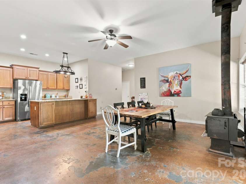 1924 Windy Hill Place, Lenoir, NC 28645.  MLS# CAR4430094, YatesRealty ID 56702. 
