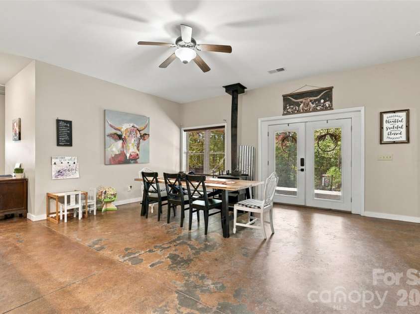1924 Windy Hill Place, Lenoir, NC 28645.  MLS# CAR4430094, YatesRealty ID 56702. 