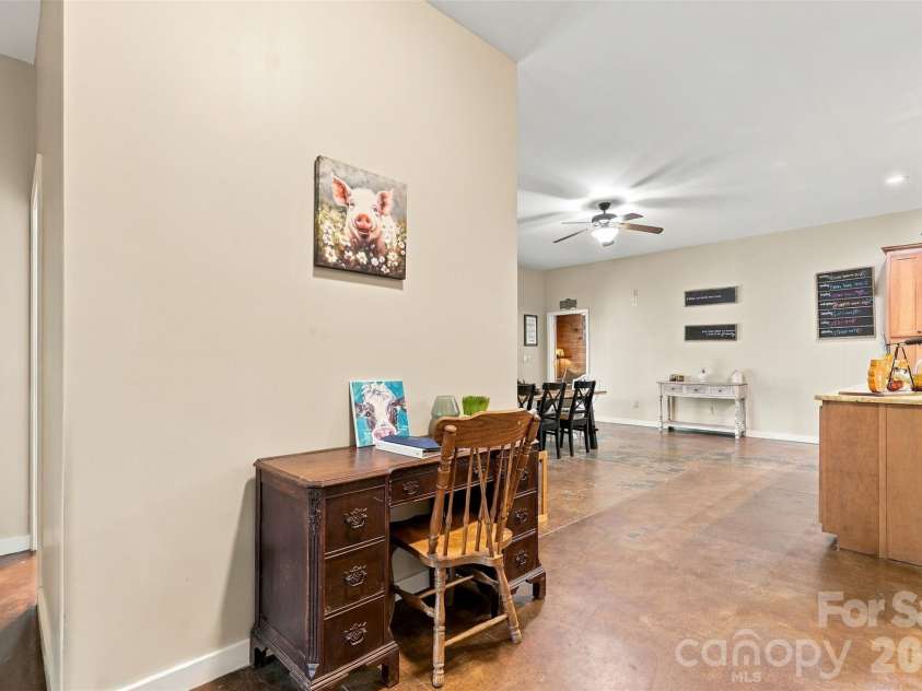 1924 Windy Hill Place, Lenoir, NC 28645.  MLS# CAR4430094, YatesRealty ID 56702. 