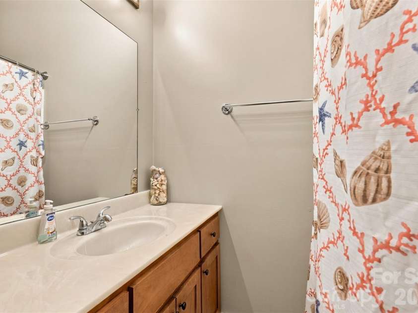 1924 Windy Hill Place, Lenoir, NC 28645.  MLS# CAR4430094, YatesRealty ID 56702. 