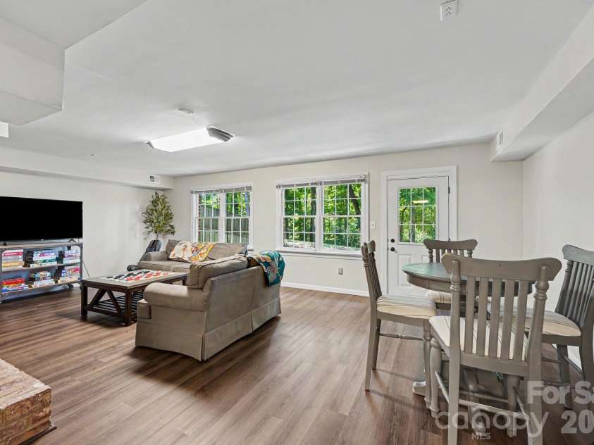 607 Anderson Avenue, Salisbury, NC 28144.  MLS# CAR4429021, YatesRealty ID 56703. Spacious walk out basement featuring LVP flooring
