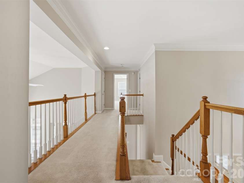 6211 Chavel Lane, Charlotte, NC 28269.  MLS# CAR4430690, YatesRealty ID 56704. 