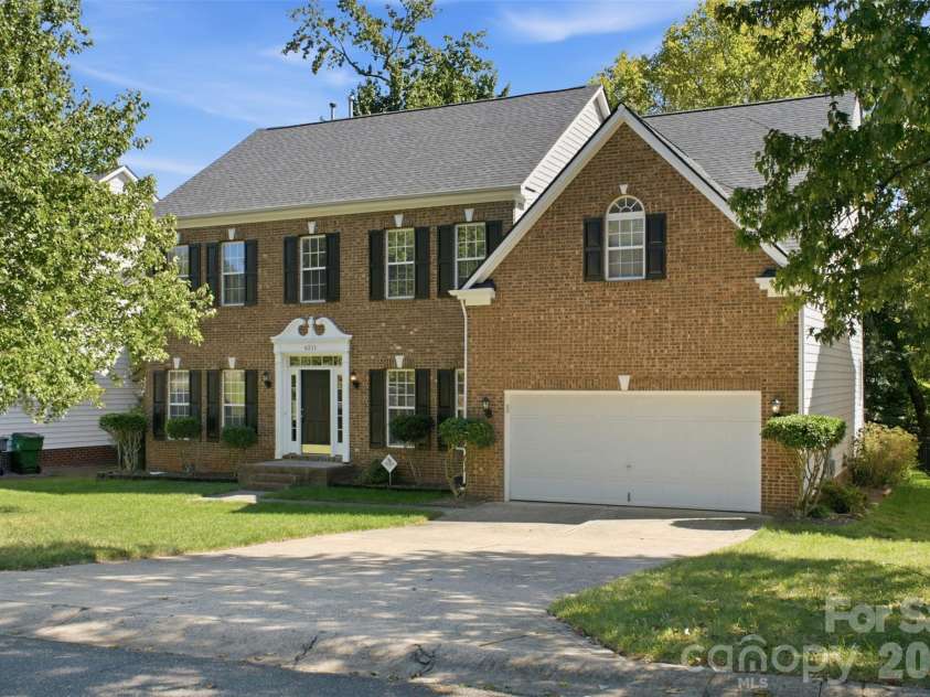 6211 Chavel Lane, Charlotte, NC 28269.  MLS# CAR4430690, YatesRealty ID 56704. 