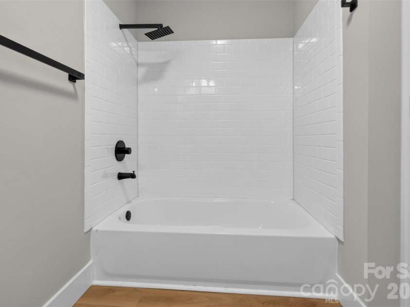 4501 Flowes Store Road, Concord, NC 28025.  MLS# CAR4429896, YatesRealty ID 56705. Full bath