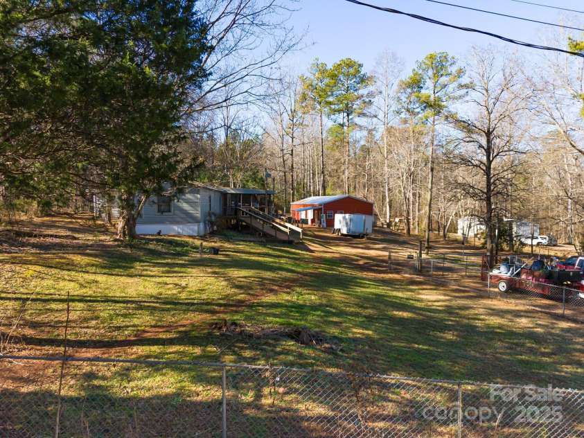 5040 Spicewood Drive, York, SC 29745.  MLS# CAR4208173, YatesRealty ID 5671. 