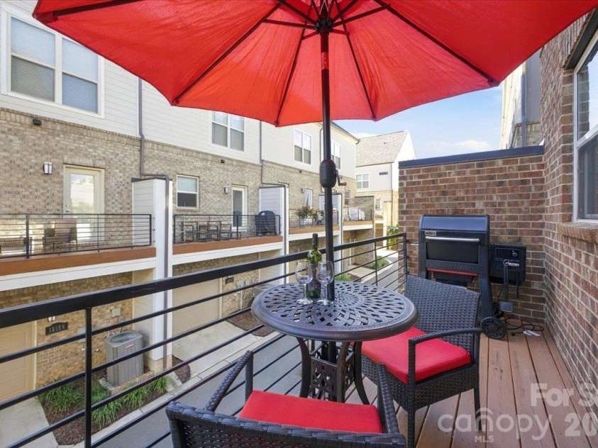 12107 Brooklyn Avenue, Charlotte, NC 28204.  MLS# CAR4434889, YatesRealty ID 56717. 