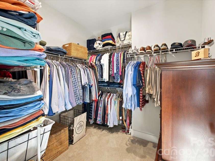 12107 Brooklyn Avenue, Charlotte, NC 28204.  MLS# CAR4434889, YatesRealty ID 56717. Primary Closet