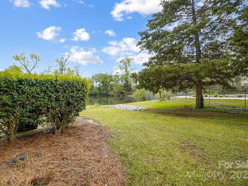 4816 Spring Lake Drive, Charlotte, NC 28212.  MLS# CAR4305828, YatesRealty ID 5672. 