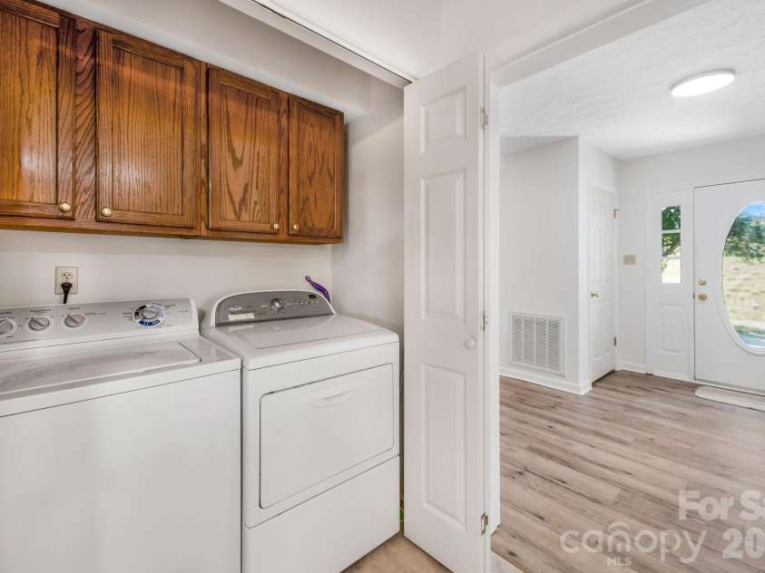 69 Allman Hill Road, Weaverville, NC 28787.  MLS# CAR4432493, YatesRealty ID 56721. Washer/Dryer included