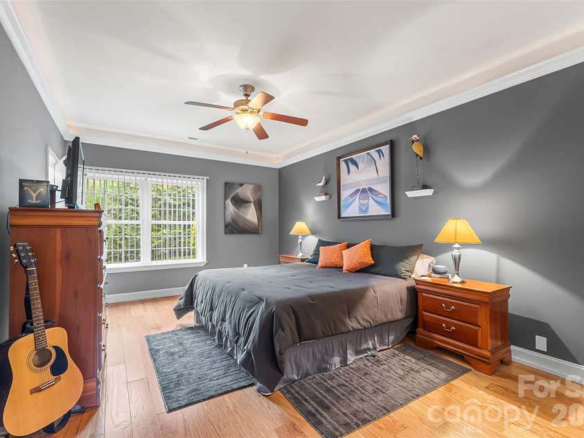 28 Viera Drive, Swannanoa, NC 28778.  MLS# CAR4433587, YatesRealty ID 56722. 