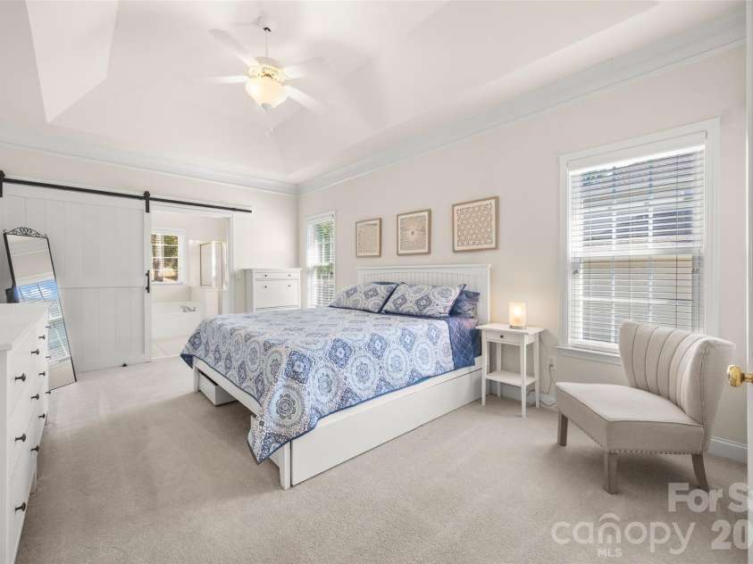 1718 Sanridge Wind Lane, Charlotte, NC 28262.  MLS# CAR4434366, YatesRealty ID 56724. Primary Bedroom