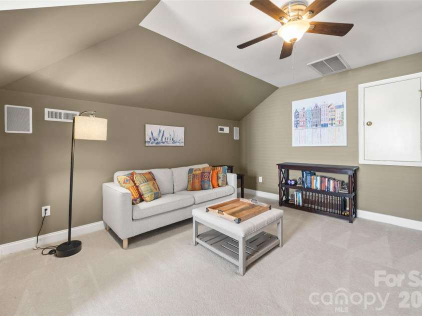 1718 Sanridge Wind Lane, Charlotte, NC 28262.  MLS# CAR4434366, YatesRealty ID 56724. Upstairs Bonus/ Flex Space
