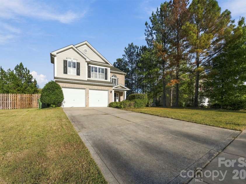 108 Moores Branch Road, Mount Holly, NC 28120.  MLS# CAR4434163, YatesRealty ID 56725. 