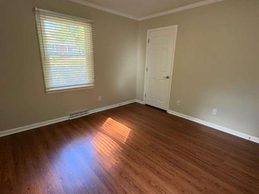 210 Faye Court, King, NC 27021.  MLS# CAR4434344, YatesRealty ID 56726. 