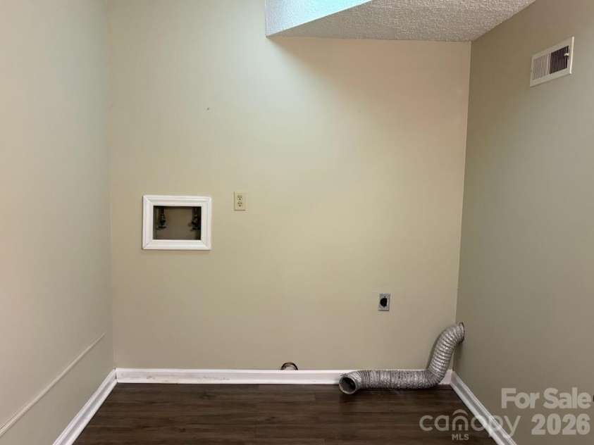 210 Faye Court, King, NC 27021.  MLS# CAR4434344, YatesRealty ID 56726. 