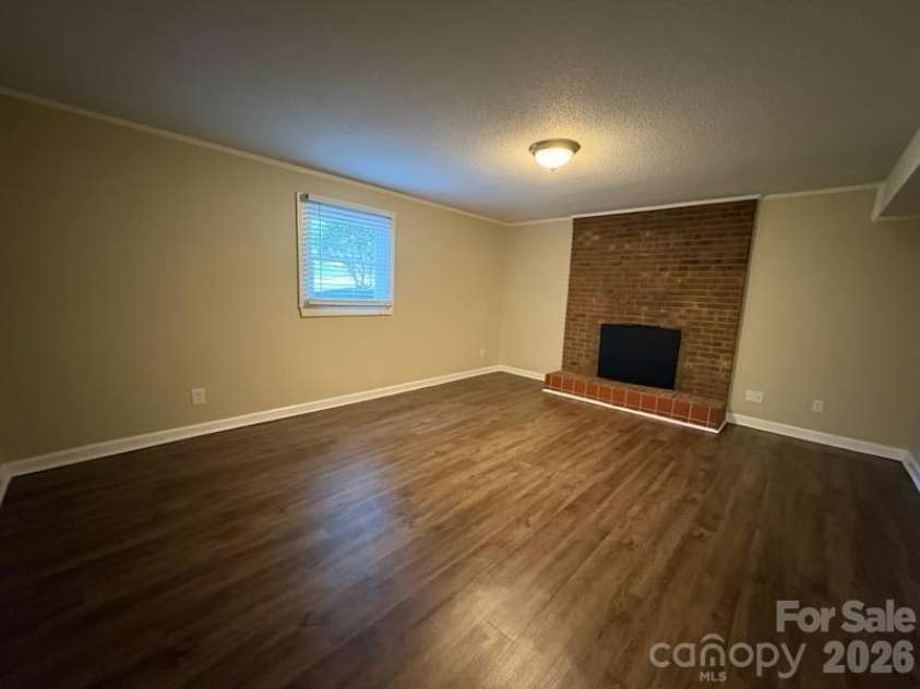 210 Faye Court, King, NC 27021.  MLS# CAR4434344, YatesRealty ID 56726. 