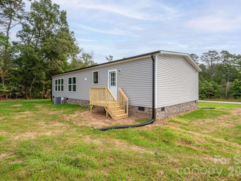207 Grassy Field Court, Lawndale, NC 28090.  MLS# CAR4433658, YatesRealty ID 56728. 