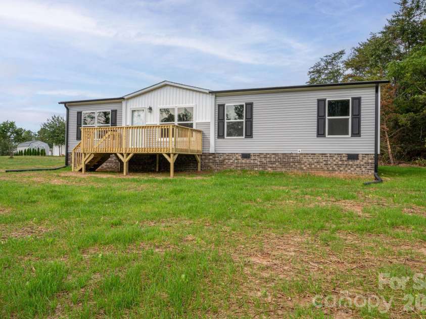 207 Grassy Field Court, Lawndale, NC 28090.  MLS# CAR4433658, YatesRealty ID 56728. 