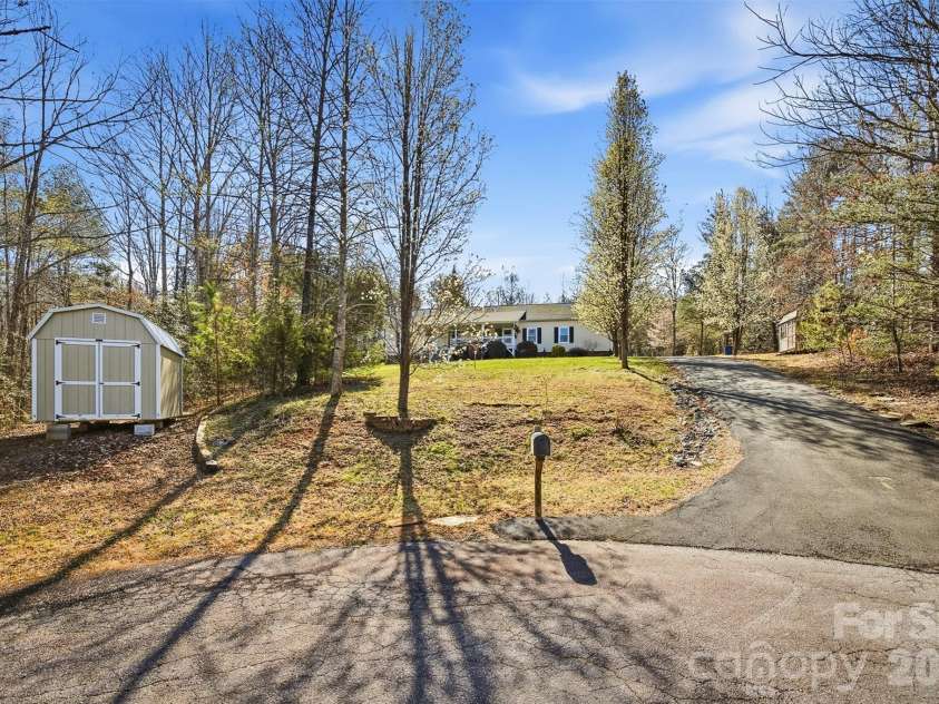 3053 Dalton Drive, Morganton, NC 28655.  MLS# CAR4358592, YatesRealty ID 5673. 