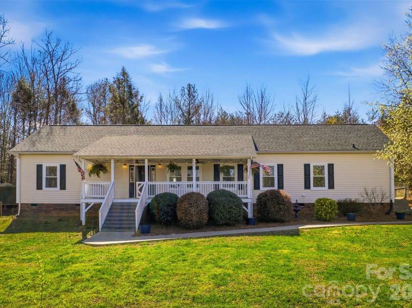 3053 Dalton Drive, Morganton, NC 28655.  MLS# CAR4358592, YatesRealty ID 5673. Front
