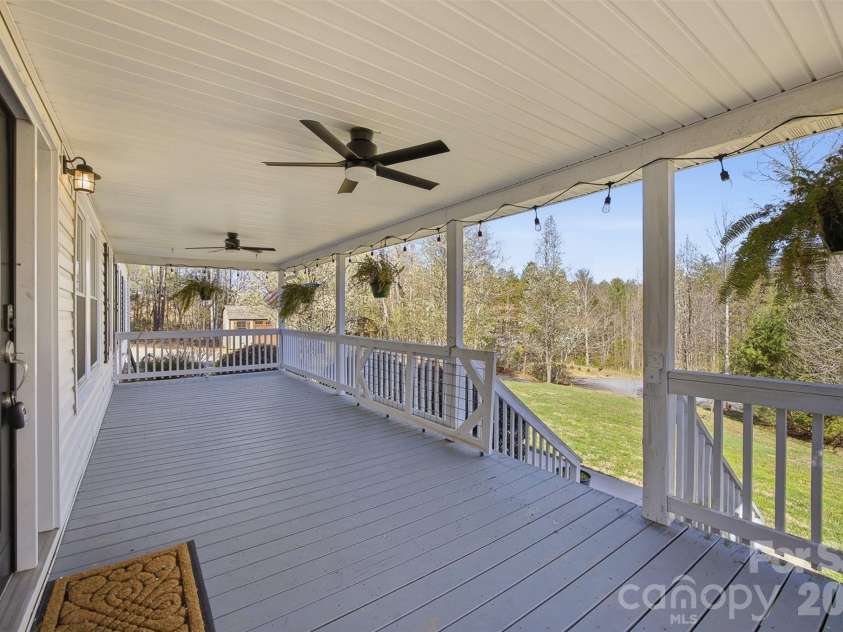 3053 Dalton Drive, Morganton, NC 28655.  MLS# CAR4358592, YatesRealty ID 5673. Front Porch
