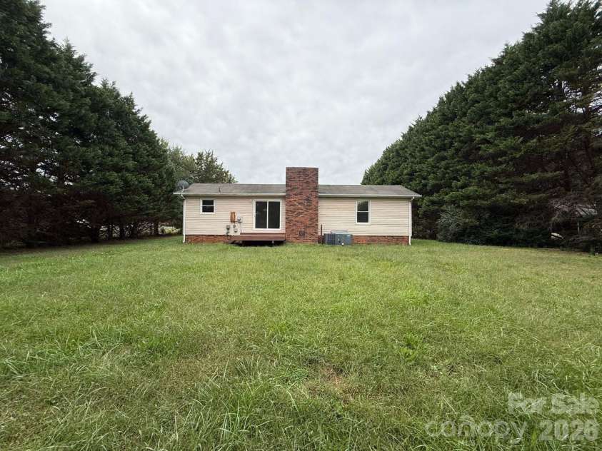 2534 Teague Street, Lincolnton, NC 28092.  MLS# CAR4432012, YatesRealty ID 56732. 