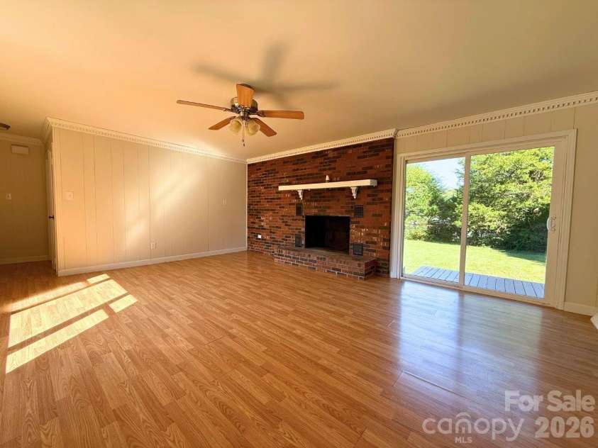 2534 Teague Street, Lincolnton, NC 28092.  MLS# CAR4432012, YatesRealty ID 56732. 
