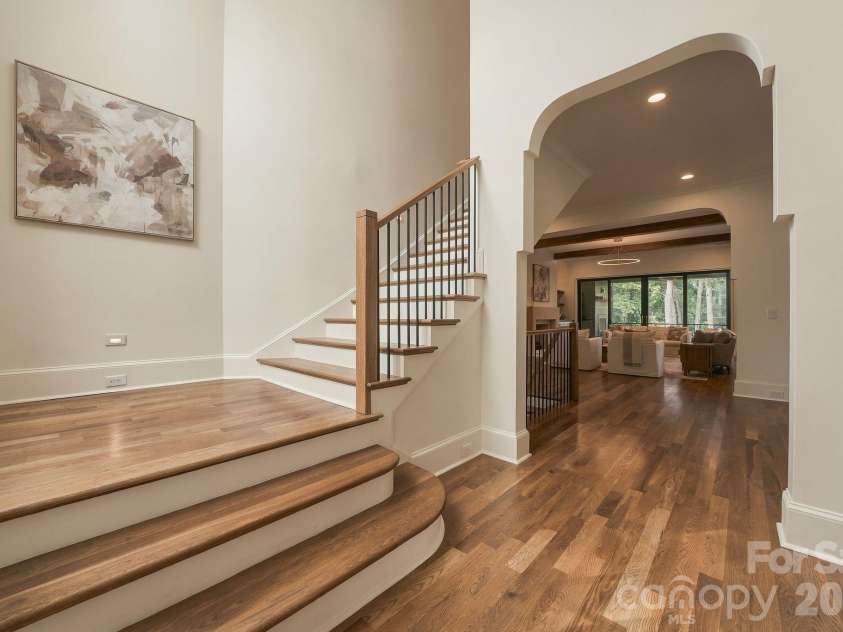122 Lansdowne Road, Charlotte, NC 28270.  MLS# CAR4431466, YatesRealty ID 56733. 