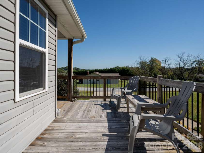 33 Sherman Meadows Drive, East Flat Rock, NC 28726.  MLS# CAR4423057, YatesRealty ID 56736. Side Deck