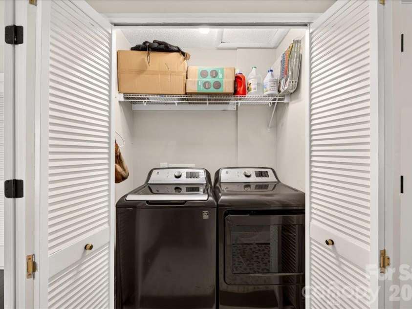 3762 Winding Creek Lane, Charlotte, NC 28226.  MLS# CAR4434831, YatesRealty ID 56737. Laundry Closet Upper Level
