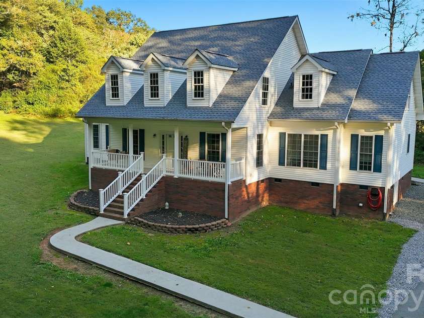 151 Robertson Drive, Taylorsville, NC 28681.  MLS# CAR4433721, YatesRealty ID 56738. 