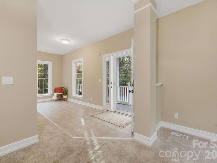 151 Robertson Drive, Taylorsville, NC 28681.  MLS# CAR4433721, YatesRealty ID 56738. Entryway