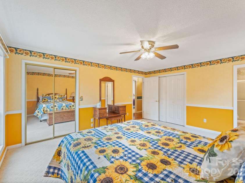 184 Trimont Mountain Road, Franklin, NC 28734.  MLS# CAR4332849, YatesRealty ID 5674. 