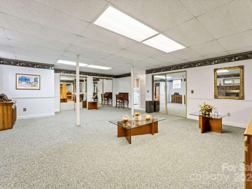 184 Trimont Mountain Road, Franklin, NC 28734.  MLS# CAR4332849, YatesRealty ID 5674. 
