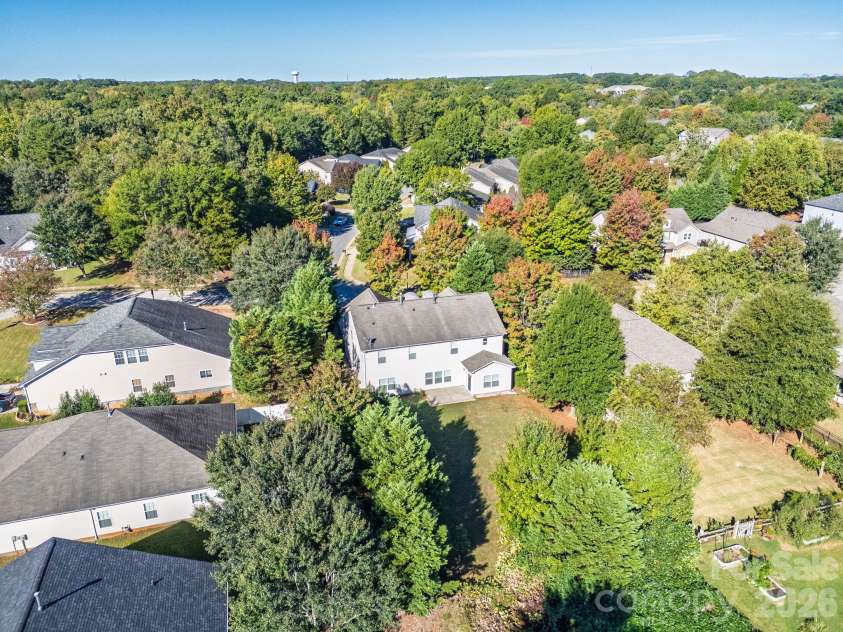 529 Putting Drive, Fort Mill, SC 29715.  MLS# CAR4434078, YatesRealty ID 56751. 