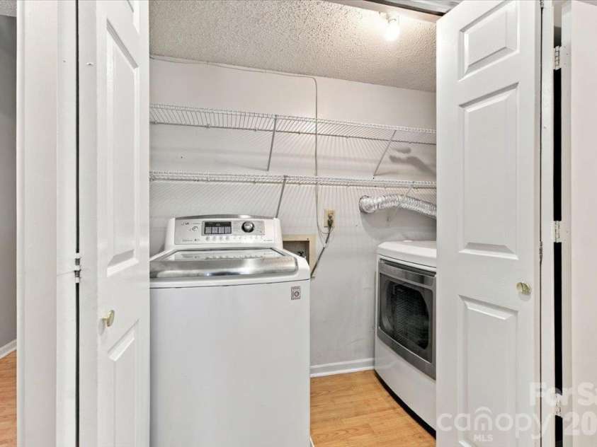 10905 Rail Tye Place, Pineville, NC 28134.  MLS# CAR4432855, YatesRealty ID 56757. 