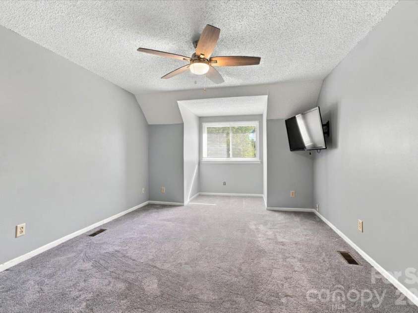 10905 Rail Tye Place, Pineville, NC 28134.  MLS# CAR4432855, YatesRealty ID 56757. 