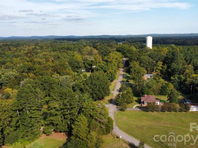 48224 Us Hwy     52 None, Misenheimer, NC 28137.  MLS# CAR4433641, YatesRealty ID 56759. Convenient location