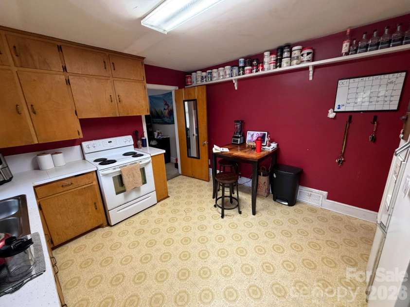 48224 Us Hwy     52 None, Misenheimer, NC 28137.  MLS# CAR4433641, YatesRealty ID 56759. Kitchen