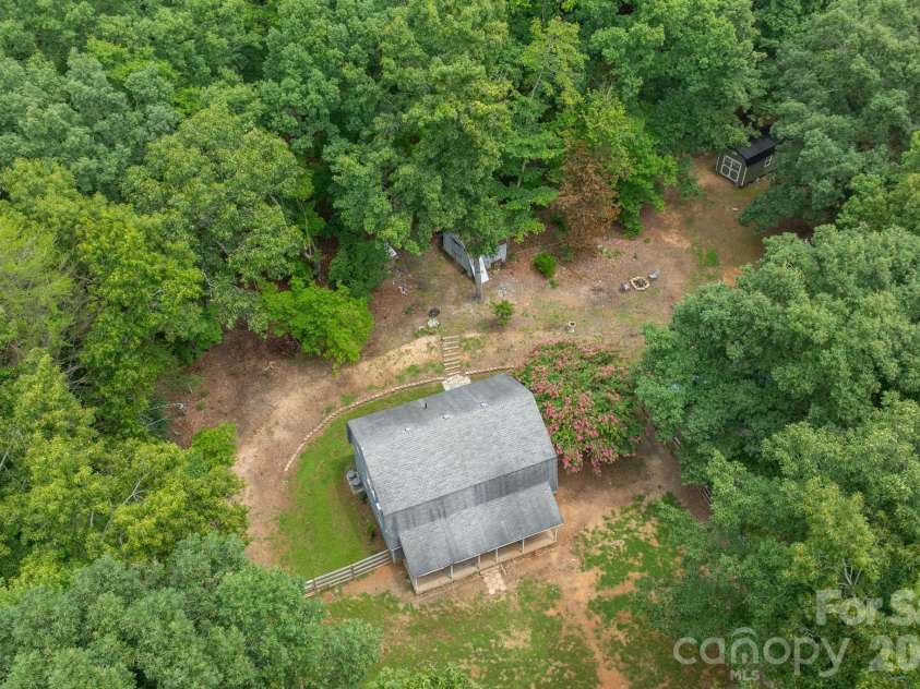 505 Tipperary Lane, Denton, NC 27239.  MLS# CAR4434994, YatesRealty ID 56760. 