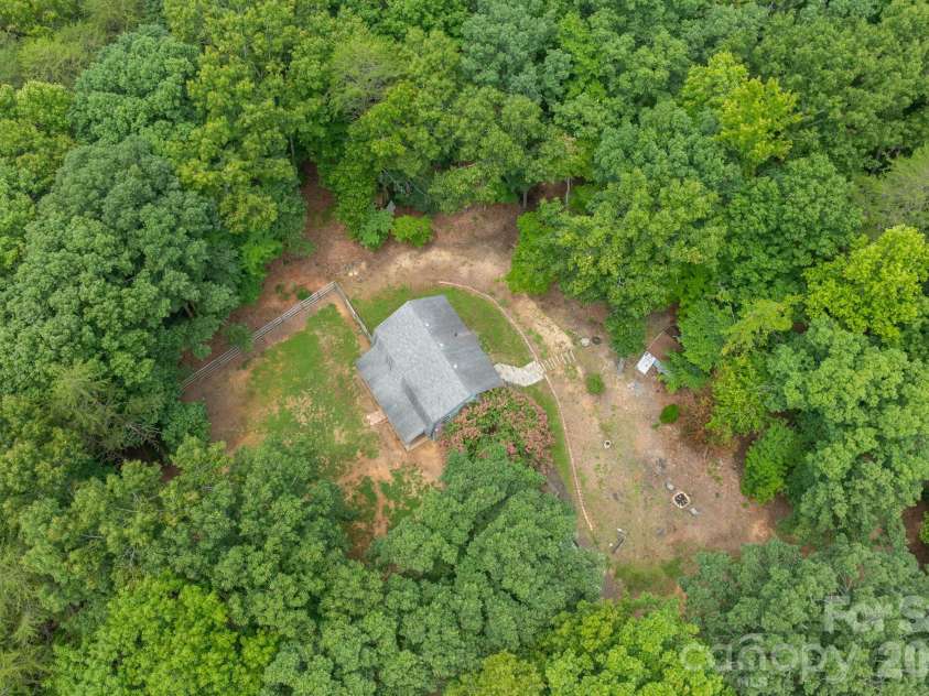 505 Tipperary Lane, Denton, NC 27239.  MLS# CAR4434994, YatesRealty ID 56760. 