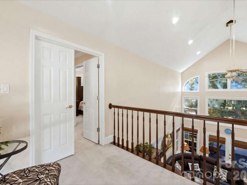 1121 Hillshire Meadow Drive, Matthews, NC 28105.  MLS# CAR4431907, YatesRealty ID 56761. 