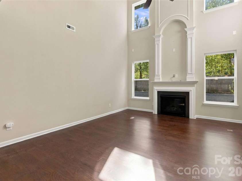 724 Rawlings Place, Rock Hill, SC 29730.  MLS# CAR4433972, YatesRealty ID 56763. 