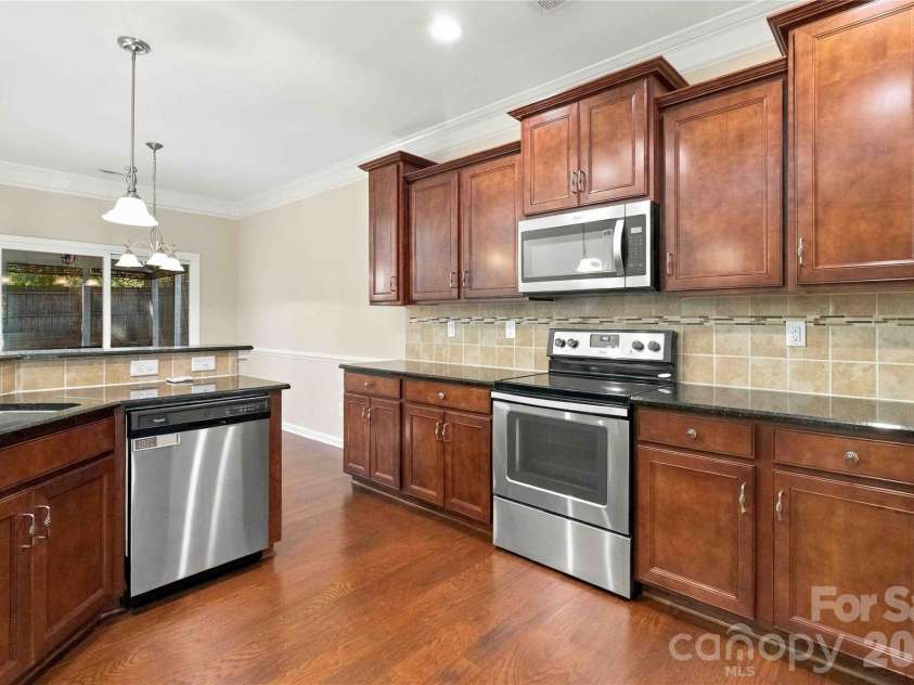 724 Rawlings Place, Rock Hill, SC 29730.  MLS# CAR4433972, YatesRealty ID 56763. 